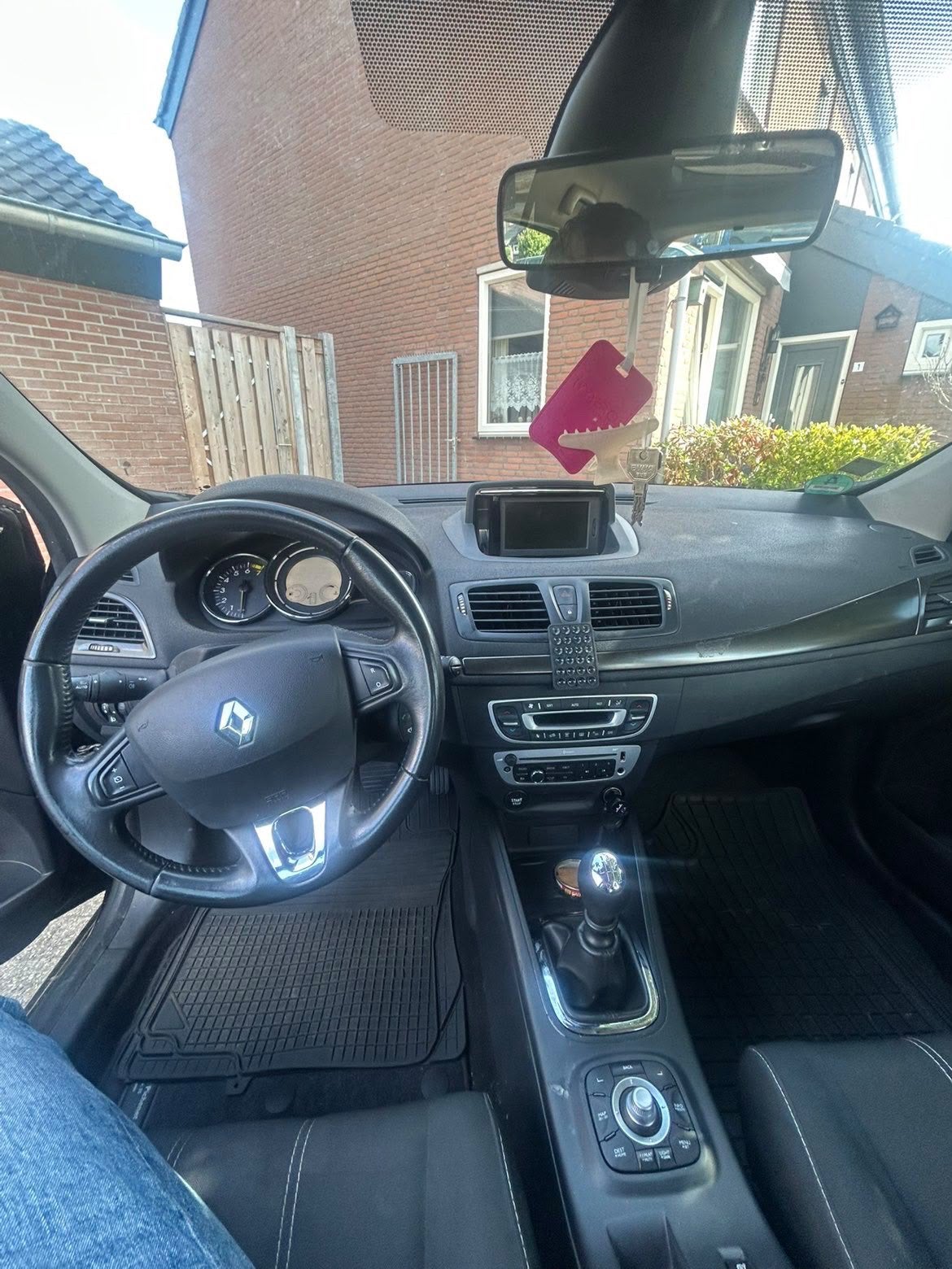 Foto 5 van Renault Mégane 1.2 TCE 85KW Energy HB 2014 Zwart