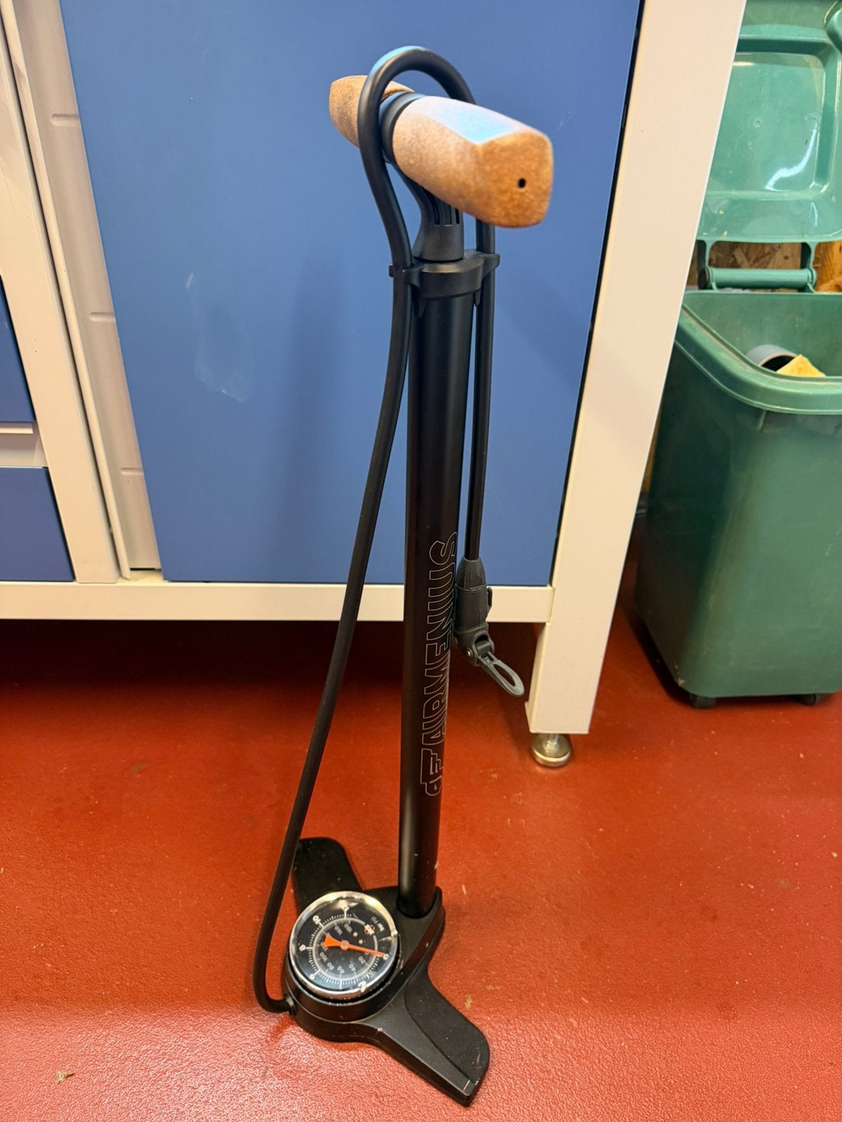 SKS Airmenius, Ophalen of Verzenden, Drukmeter, Zo goed als nieuw