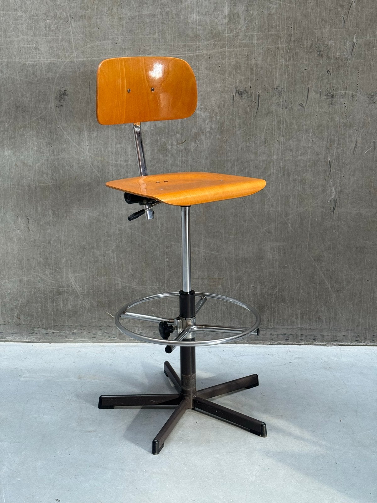 Vintage Friso Kramer Ahrend Atelierstoel Jaren '70, Ophalen, Gebruikt, Overige kleuren, X
