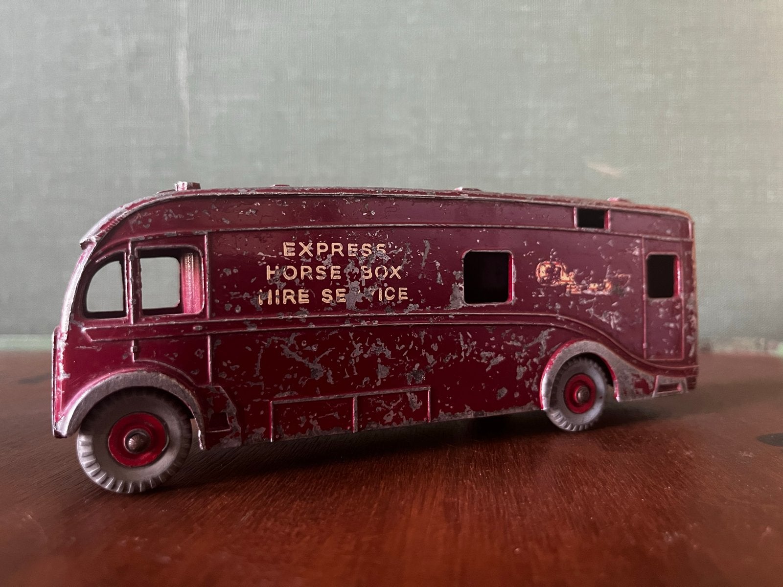 Dinky Toys Horse Box 1:43 - Vintage Modelauto, Ophalen of Verzenden, Gebruikt