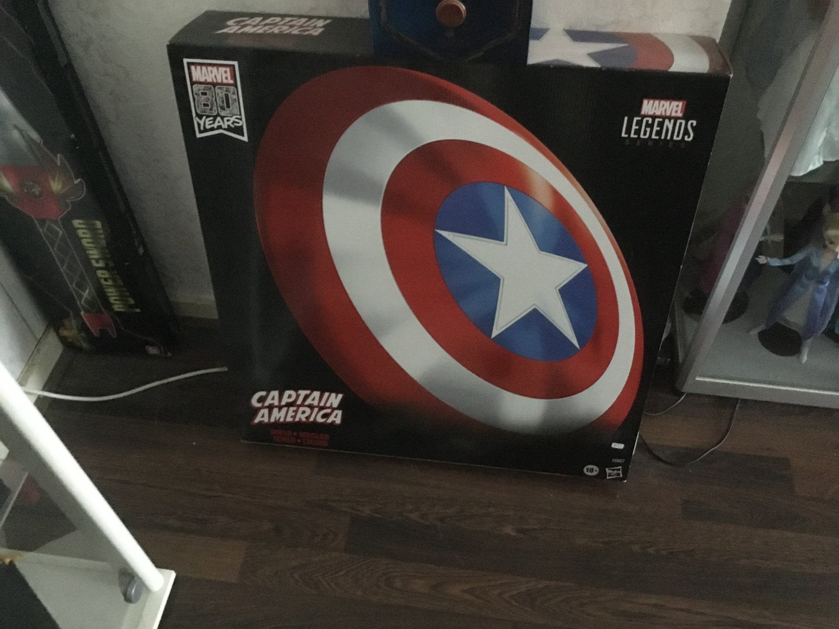 Captain America Schild, Ophalen, Zo goed als nieuw