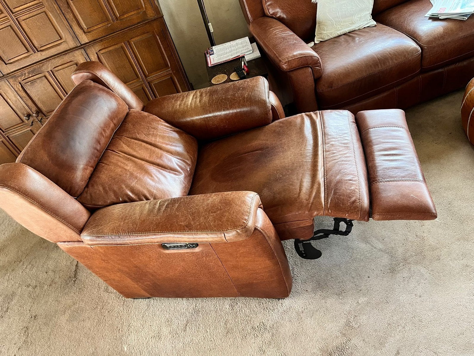 Leren relaxfauteuil met USB-oplaadpoorten, Ophalen, Gebruikt, 100 tot 125 cm, Modern, Comfort
