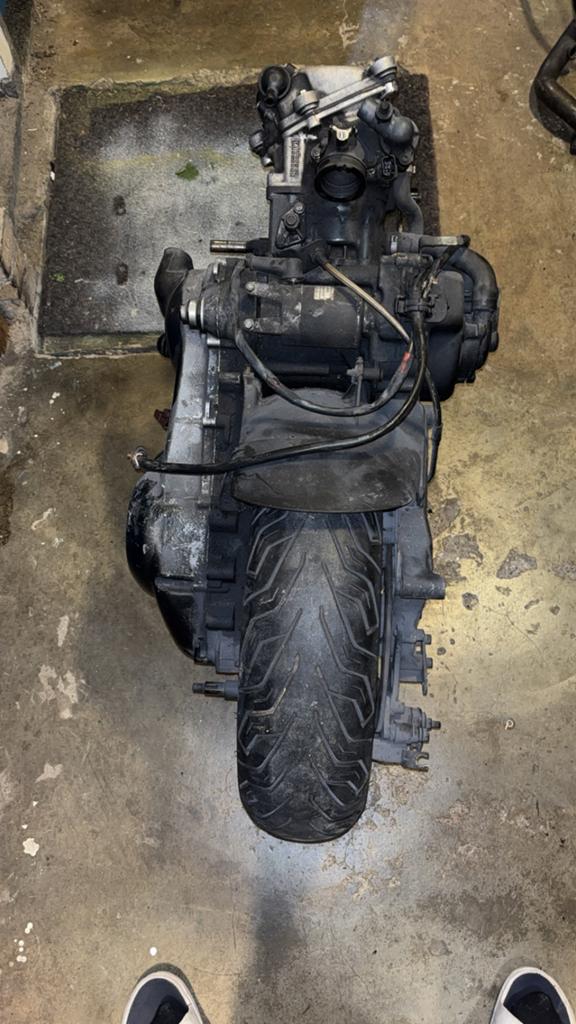 Piaggio 250cc, Ophalen