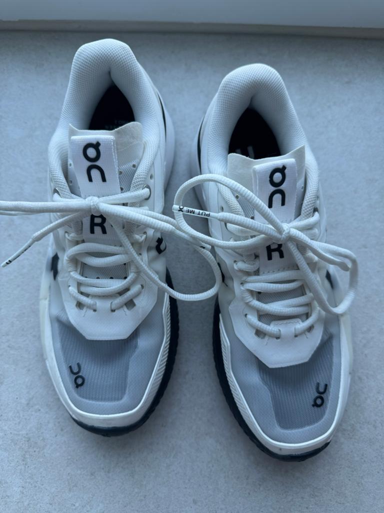 ON Running The Roger Pro 2 Maat 37.5, Overige merken, L00, Schoenen, Nieuw