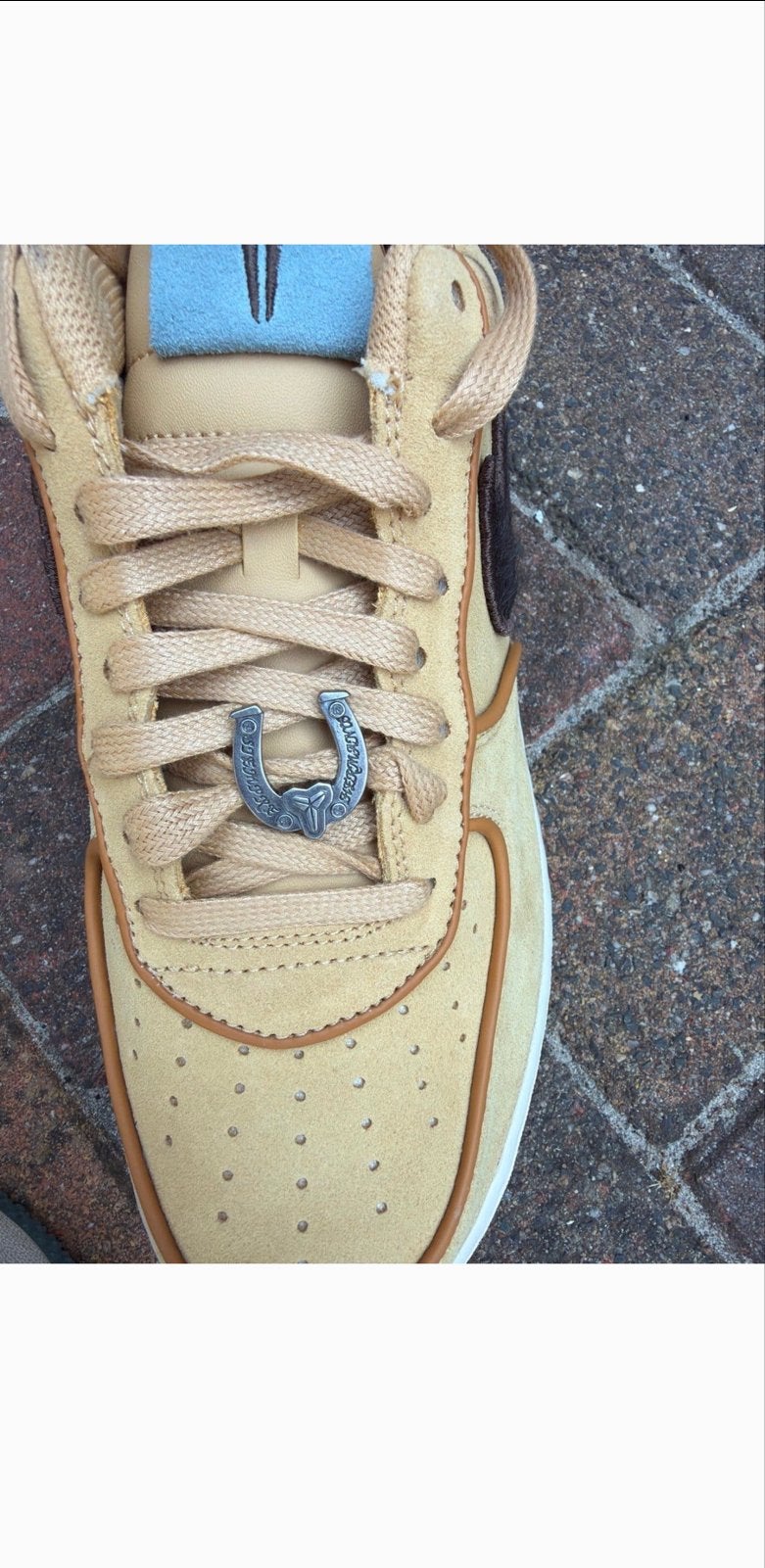 Nike Air Force 1 Low Kobe Bryant - Maat 43, Kleding | Heren, Ophalen of Verzenden, Nieuw, Overige kleuren, Sneakers of Gympen