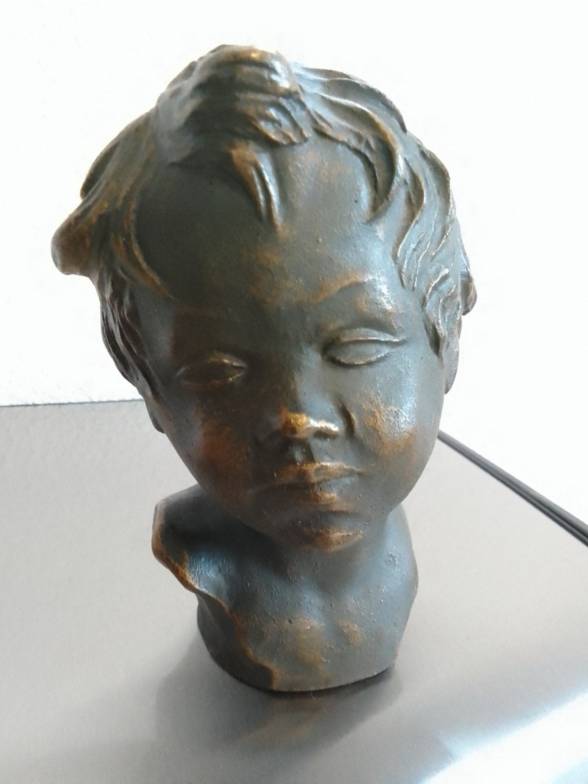 Mooi sereen kinderhoofdje, bronzen look, Antiek en Kunst, Ophalen of Verzenden