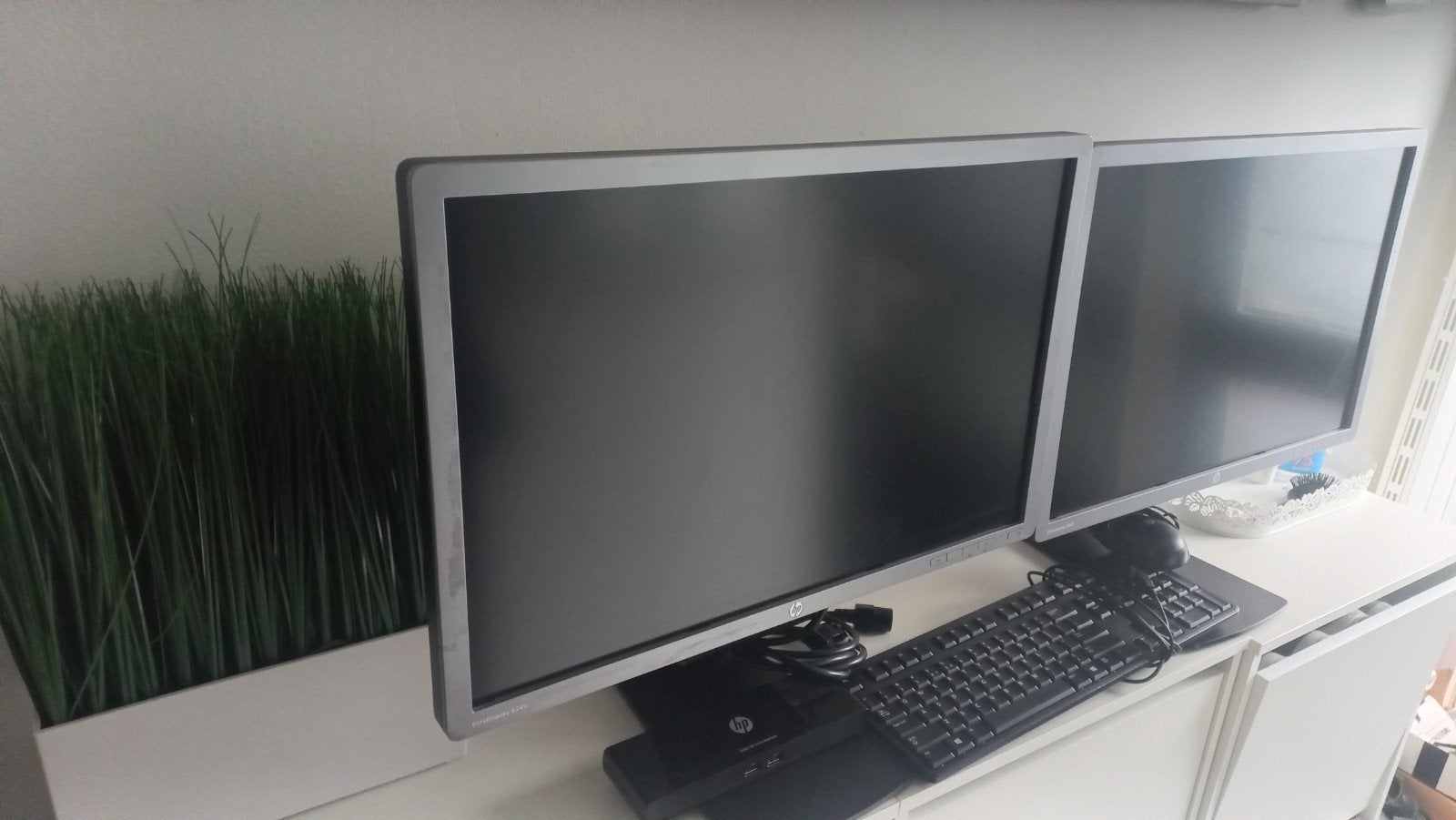 HP werkplek compleet inclusief dockingstation, Computers en Software, Monitoren, Ophalen of Verzenden, Zo goed als nieuw, . HP .