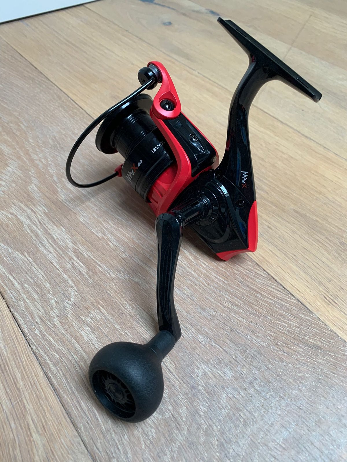 Nieuwe Abu Garcia Max 1000 & 6000 molens, 4 lagers, Abu garcia, Molen, Nieuw, Ophalen of Verzenden