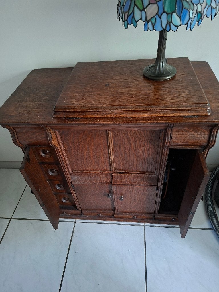 Vintage naaimachine, Ophalen