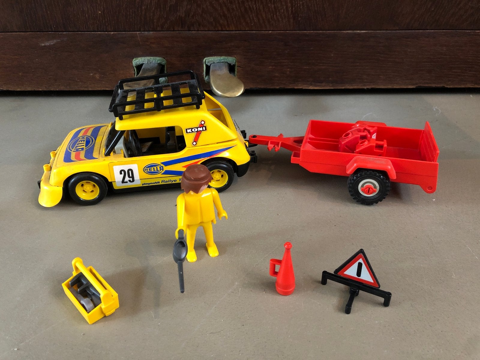 Playmobil Rally Auto met Aanhanger en Figuur, Ophalen, Gebruikt