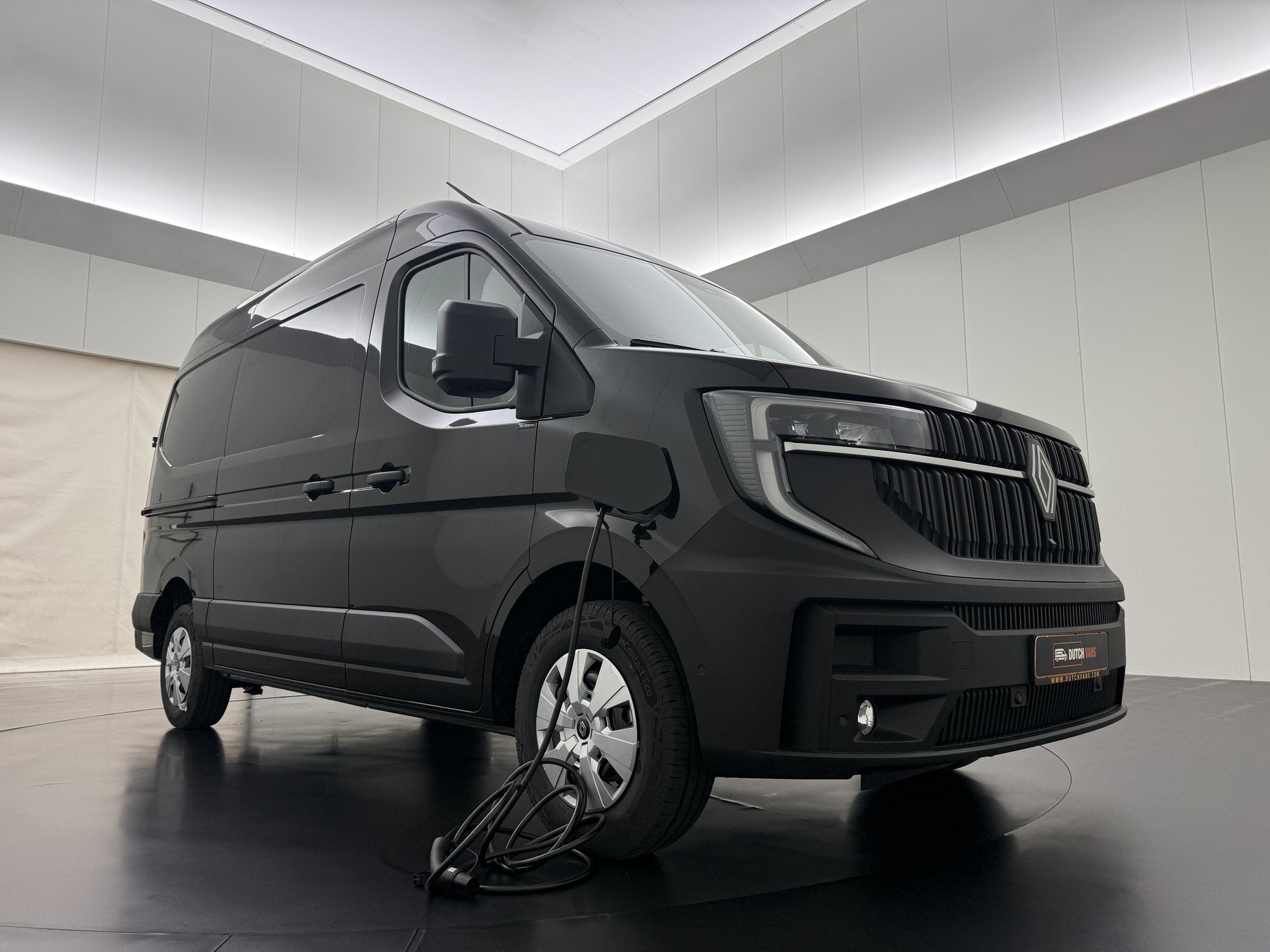 Renault Master E-Tech 87Kwh L2H2 | Zeer Compleet ! | Direct, Automaat, Dealer onderhouden, Renault, 2500 kg