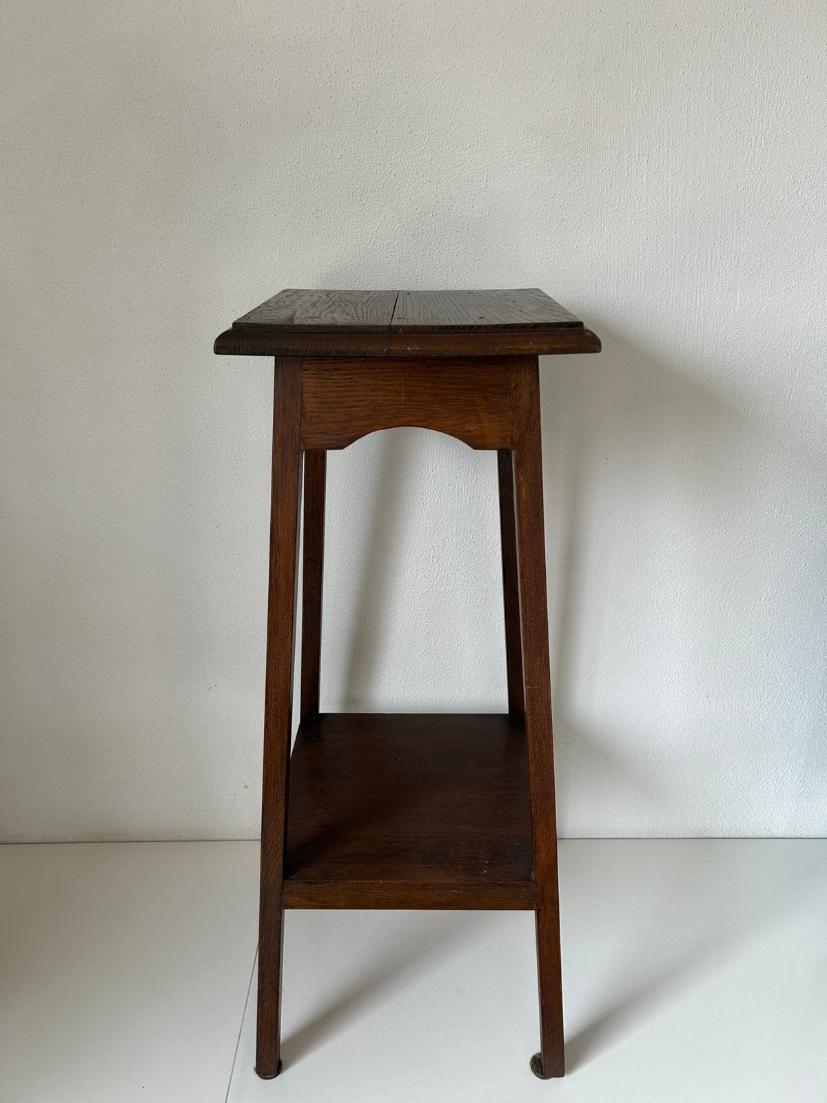 Antieke houten plantentafel / bijzettafel, Antiek en Kunst, Antiek | Meubels | Tafels, Ophalen