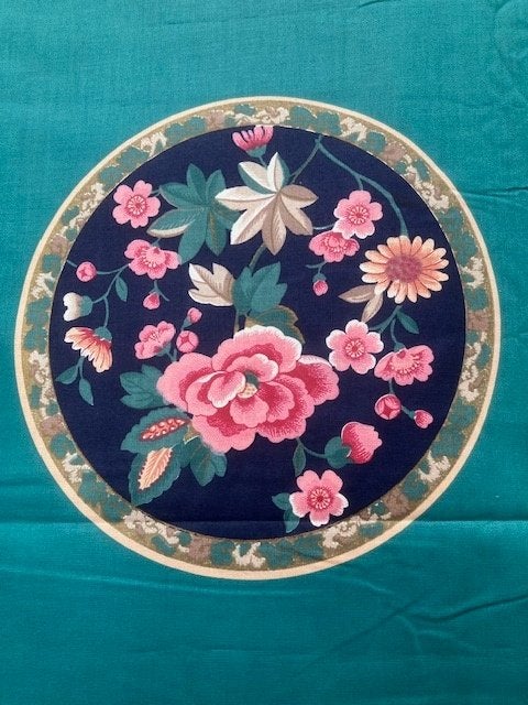 quilt/quiltstof 1 lap Japans bloemmotief blauw op groen nr78, Overige kleuren, 120 cm of meer, Nieuw, Ophalen of Verzenden
