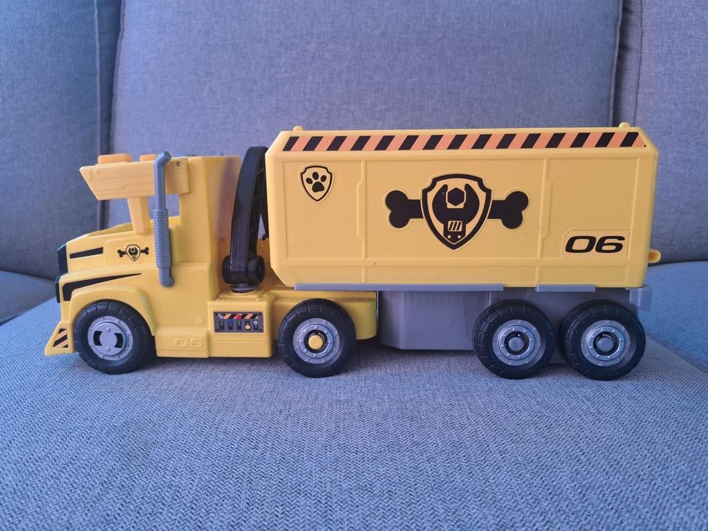 Paw Patrol Rubble wagen met sloopkogel en haak, Ophalen, Zo goed als nieuw