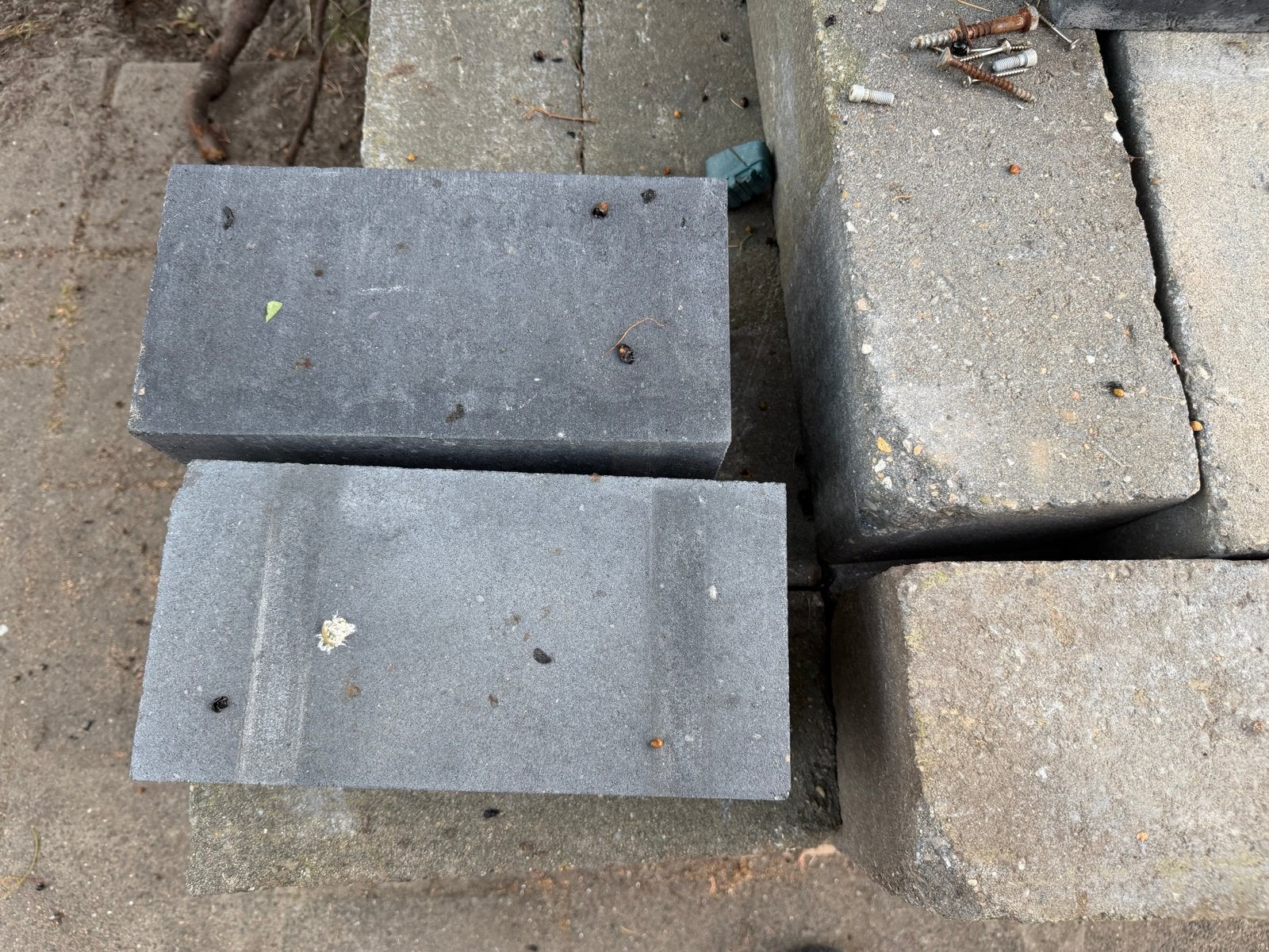 Stapelblokken in diverse maten - nieuw en gebruikt, Tuin en Terras, Tegels en Klinkers, Ophalen, Gebruikt, Overige typen, Minder dan 5 m²