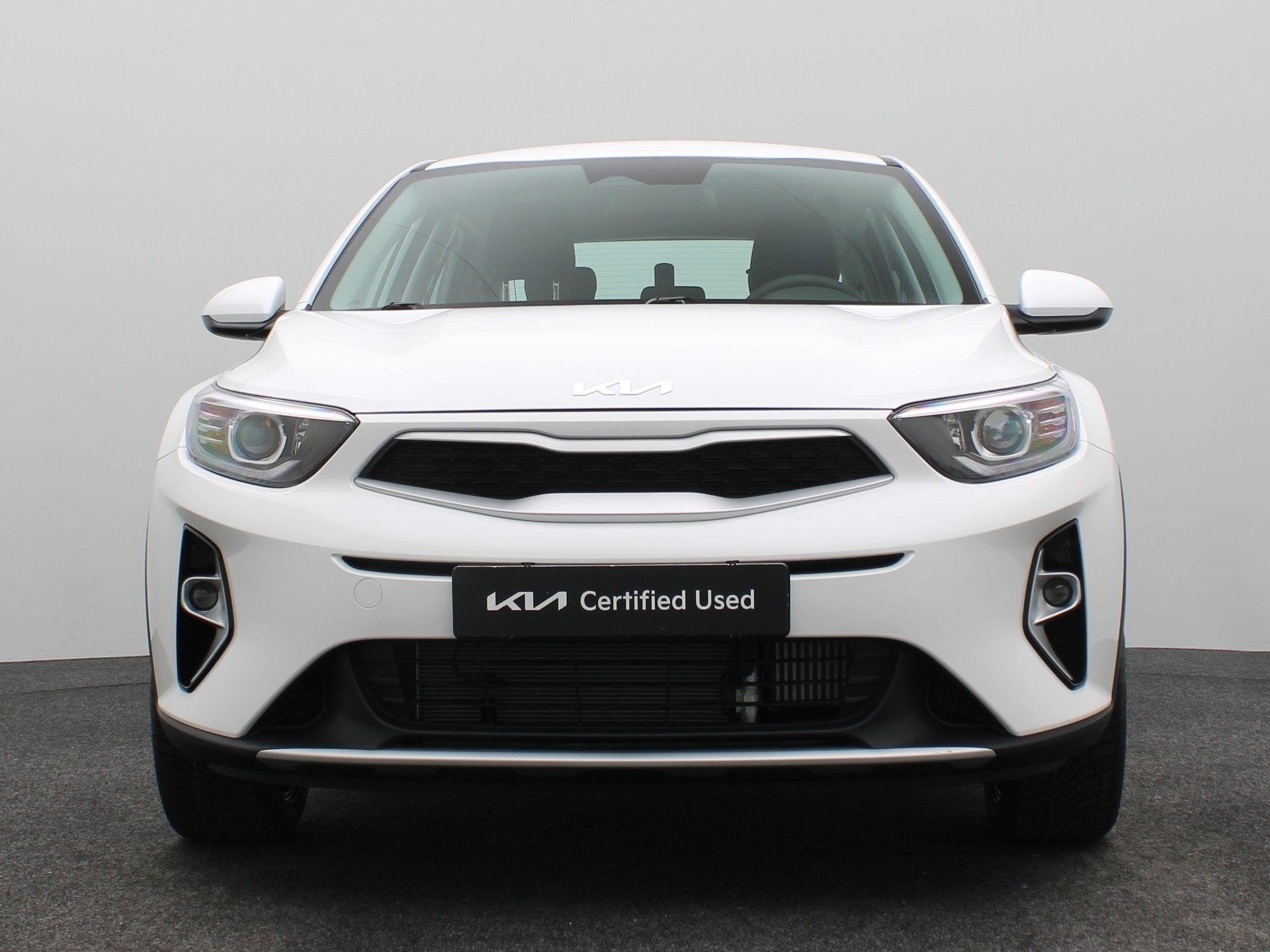 Kia Stonic 1.0 T-GDi MHEV ComfortLine | DEMO | NAVIGATIE | 1, 710 kg, Euro 6, Wit, 3 cilinders