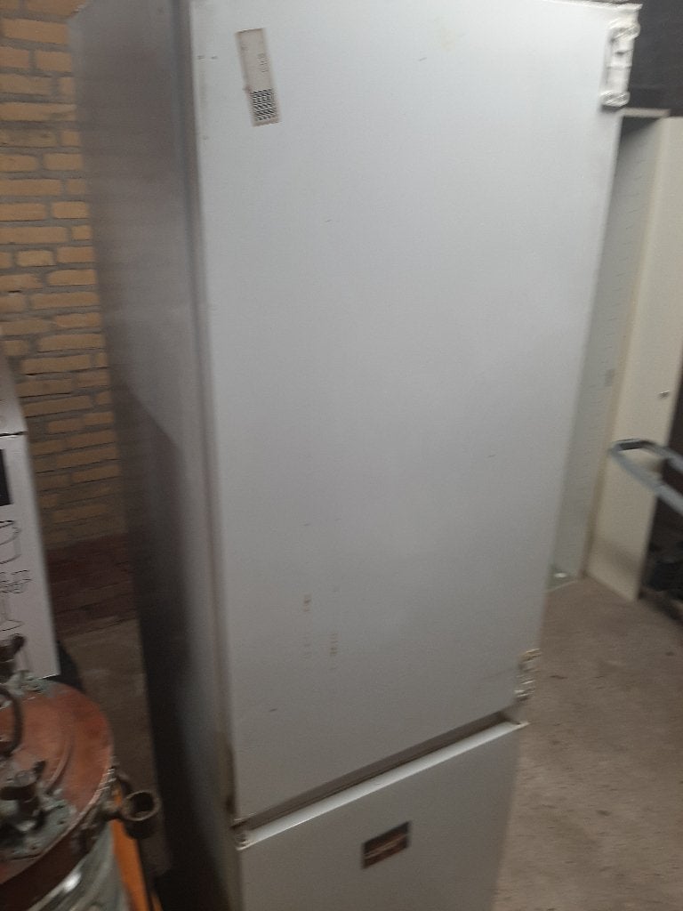 Gratis Inbouw koelkast diepvries, Ophalen, 200 liter of meer, 160 cm of meer, Zonder vriesvak