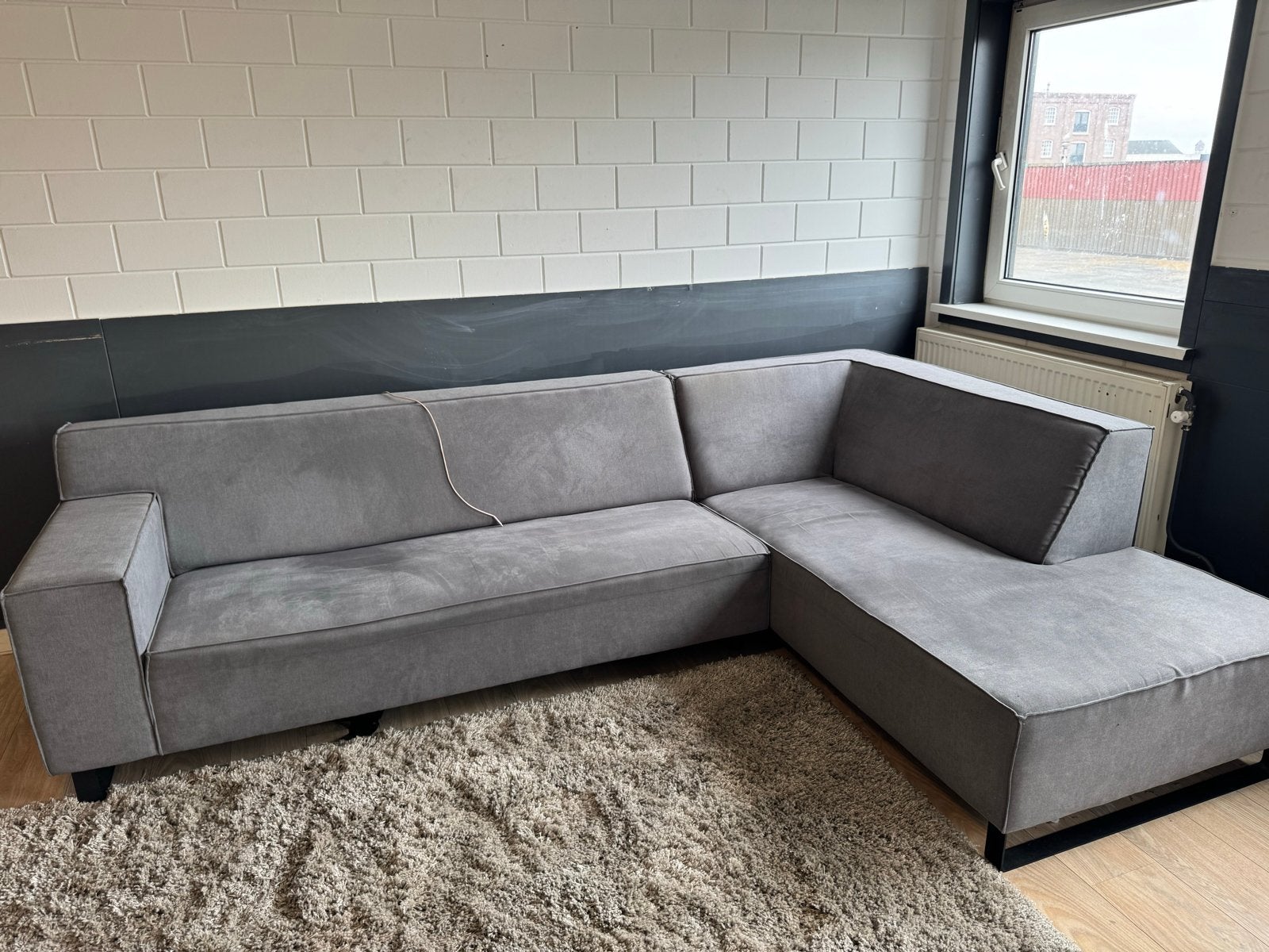 Grijze Hoekbank - Comfortabel en Modern Design, Huis en Inrichting, Banken | Bankstellen, Ophalen, 250 tot 300 cm, Gebruikt, 100 tot 125 cm