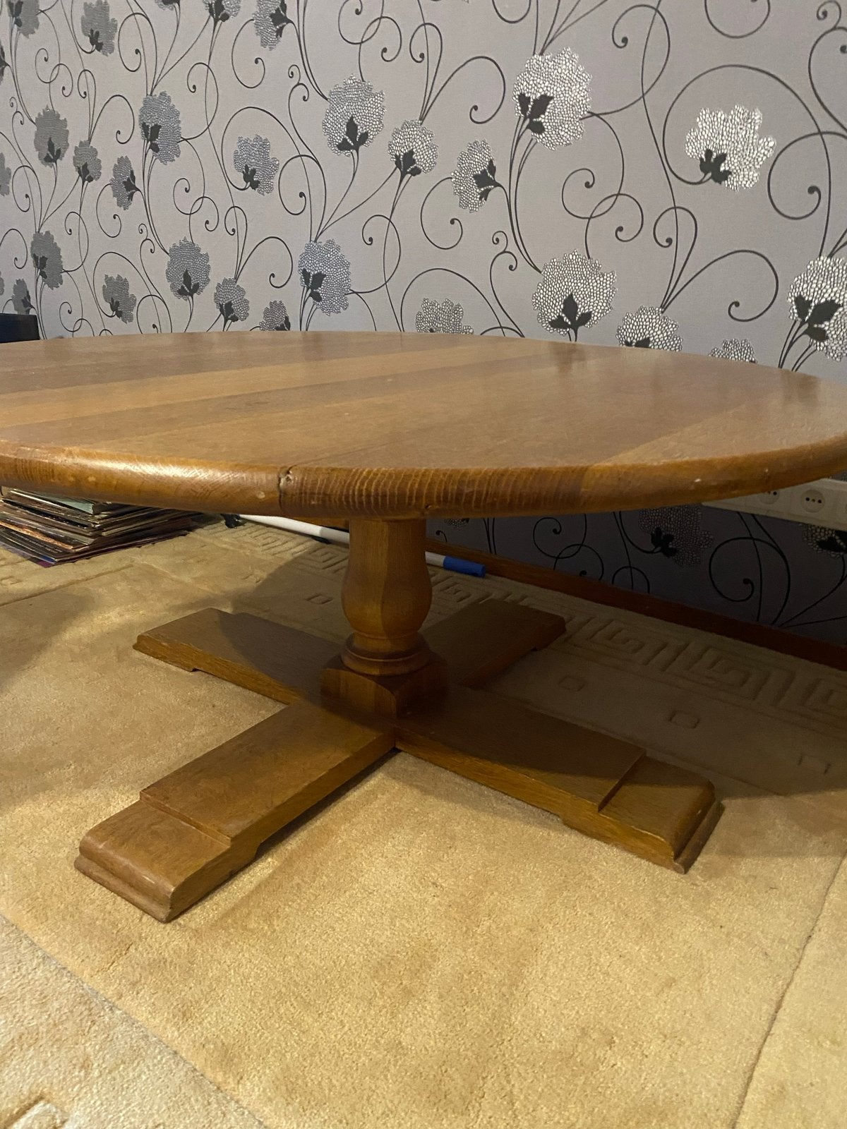 Ronde eettafel van eikenhout, ca. 120cm doorsnee, Ophalen, Gebruikt, 100 tot 150 cm, Vier personen