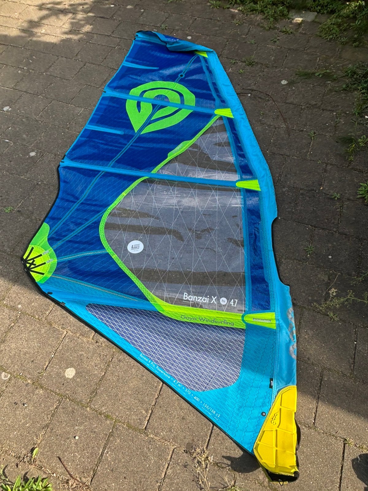 Goya Banzai X 4.7, Watersport en Boten, Ophalen, Zo goed als nieuw, Zeil