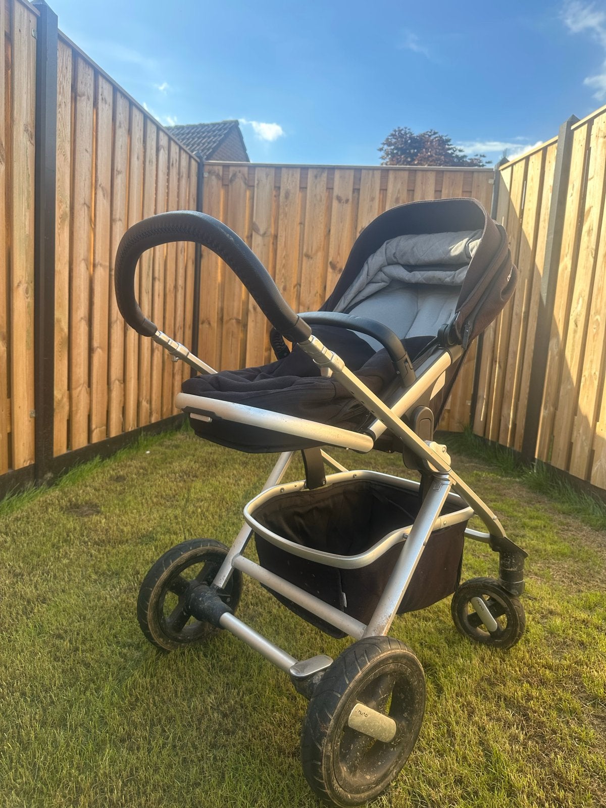 Foto 9 van Nuna Kinderwagen 3-in-1 met maxi cosi en reiswieg