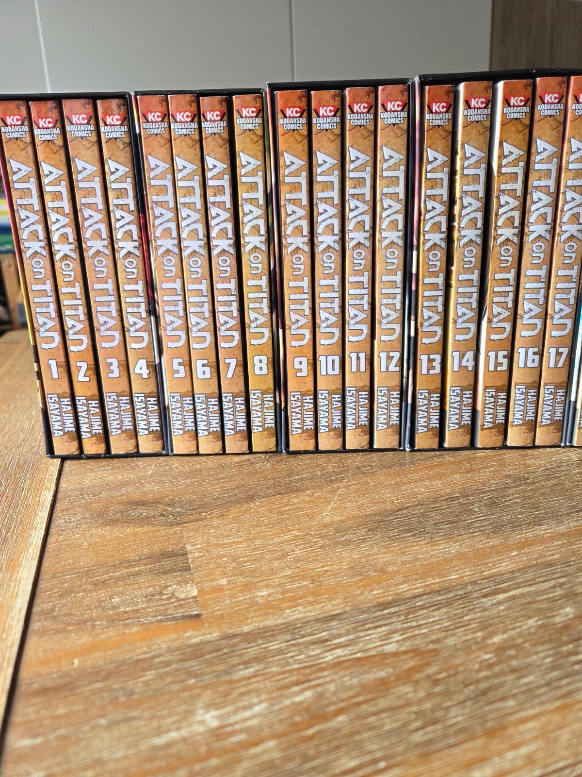 Attack on Titan Manga Complete Serie (1-34), Boeken, Complete serie of reeks, Ophalen of Verzenden, Zo goed als nieuw, Japan (Manga)