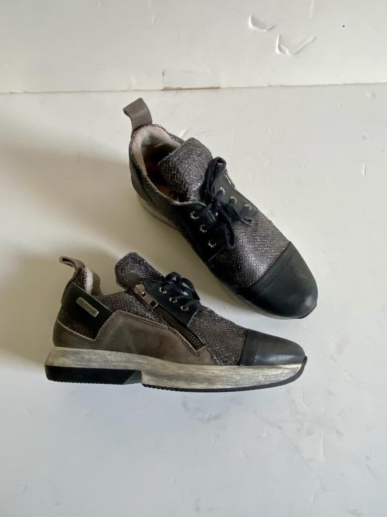 J11 Yellow Cab maat 37 leren sneakers gympen schoenen leer, Zwart, Ophalen of Verzenden, Yellow Cab, Sneakers of Gympen