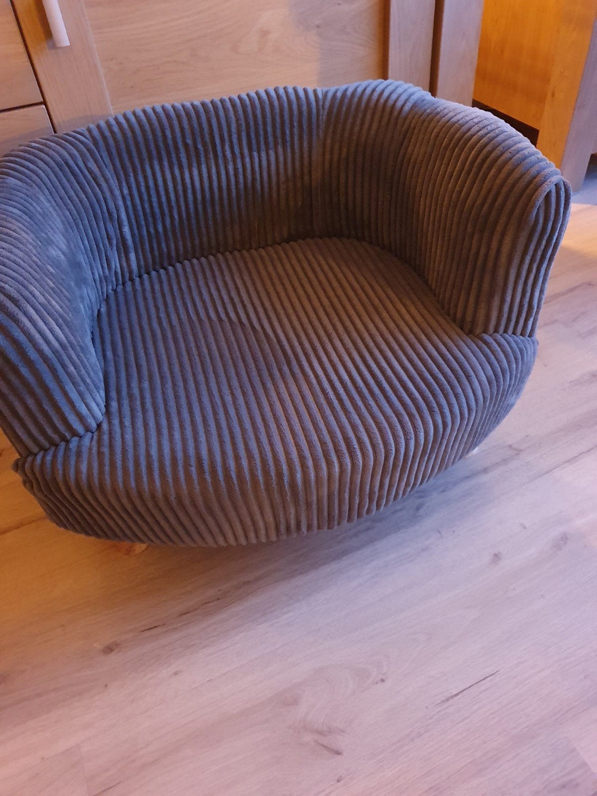 Honden of kattenstoeltje Rib grijs, Ophalen