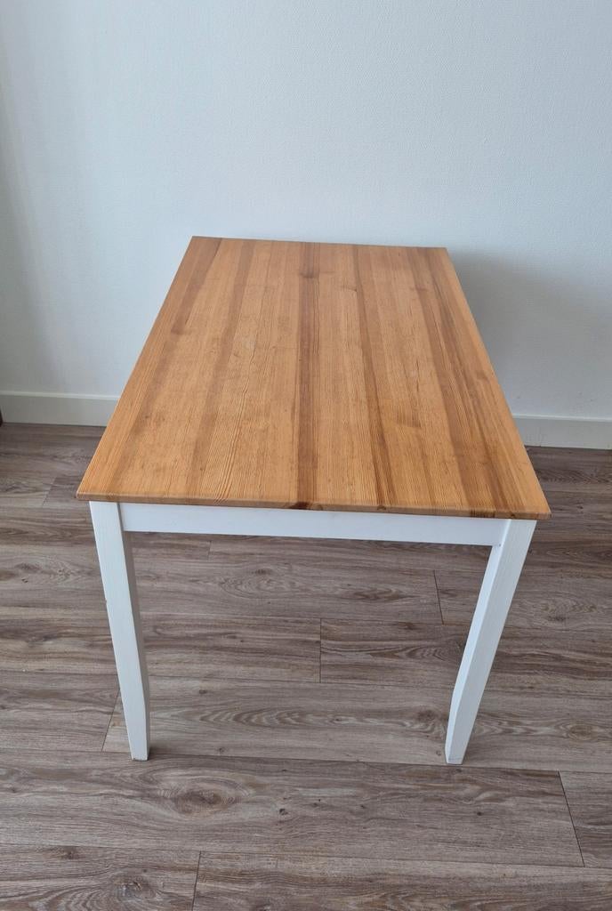 Houten eettafel met witte poten - Ikea, Huis en Inrichting, Tafels | Eettafels, Ophalen, Gebruikt, 100 tot 150 cm, 50 tot 100 cm