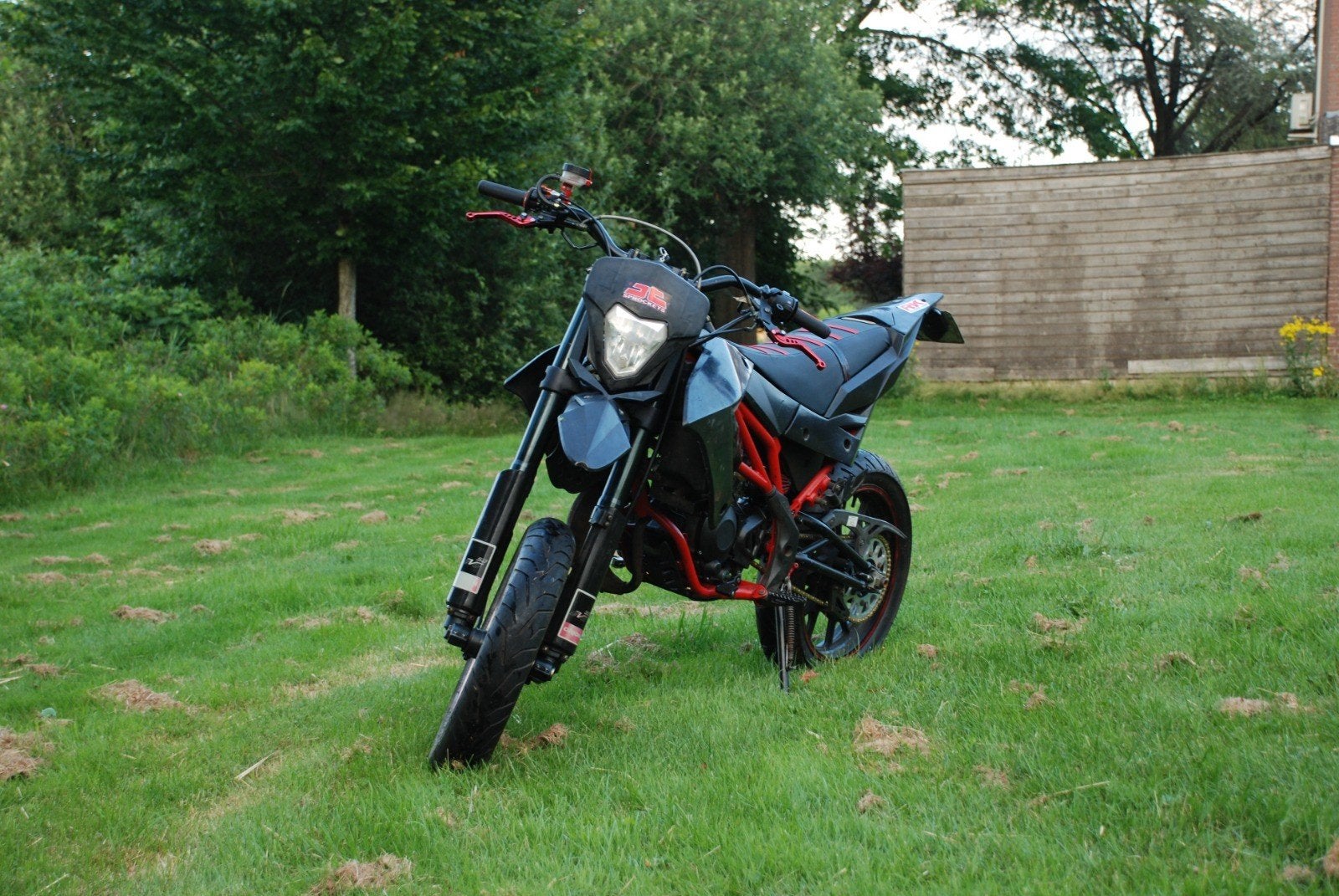 orion evo 50 2t schakelbrommer project. MOET WEG. €1000, Ophalen