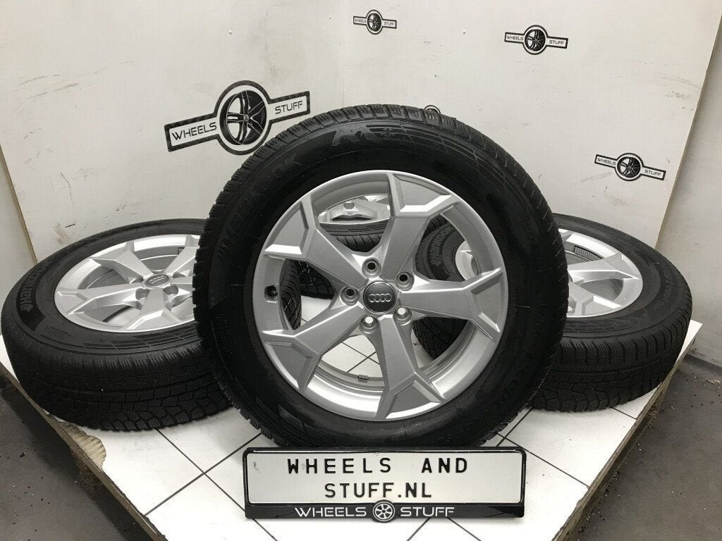 Audi Q3 Lichtmetaal velgen 17 inch winterbanden 5x112, Ophalen, Gebruikt, 17 inch, Banden en Velgen
