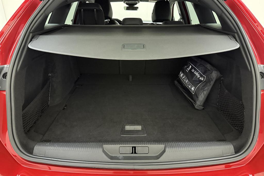 Peugeot 308 SW 1.2T GT | 130PK | AUTOMAAT | Elektrische Acht, Gebruikt, Euro 6, 1199 cc, Leder en Stof