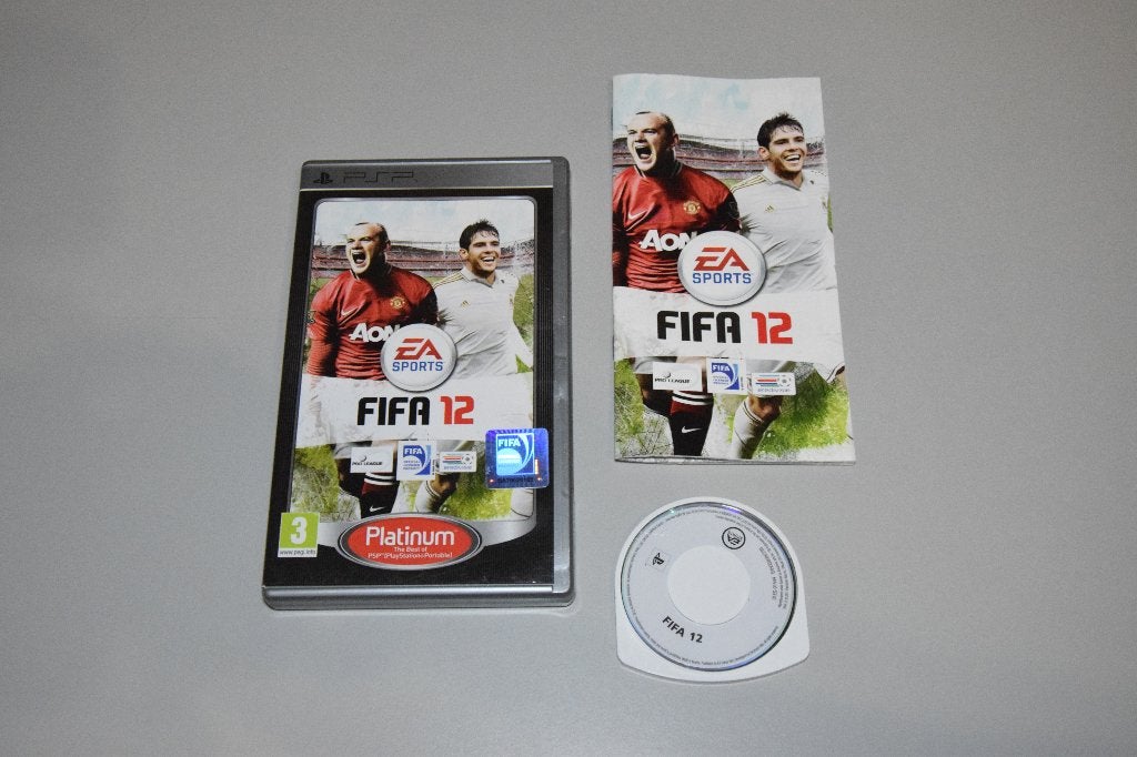 Playstation Portable (PSP): Fifa 12 (2012) [Platinum], Gebruikt, 1 speler, Ophalen of Verzenden, Vanaf 3 jaar
