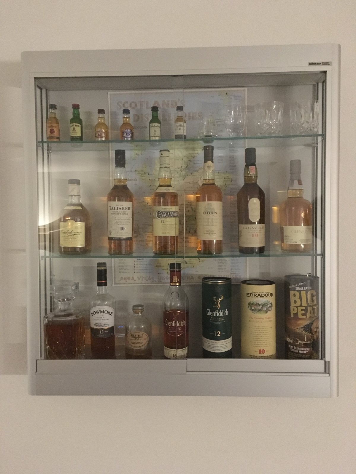 Vitrinekast, Ophalen of Verzenden, Gebruikt