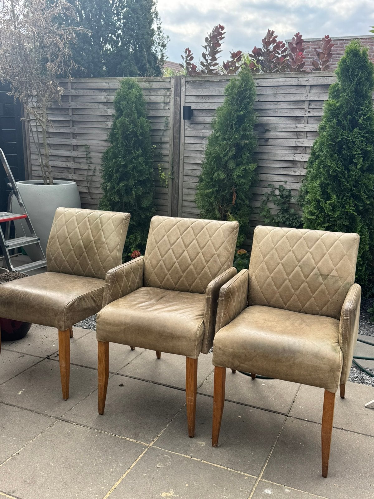 Gratis stoelen, Ophalen, Gebruikt, Overige kleuren, Vijf, Zes of meer stoelen