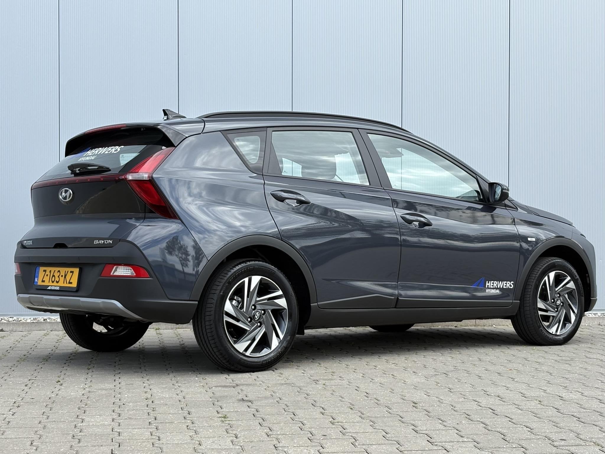 Hyundai Bayon 1.0 T-GDI Comfort / Navigatie middels Apple Ca, Auto's, Voorwielaandrijving, Euro 6, 1095 kg, Origineel Nederlands