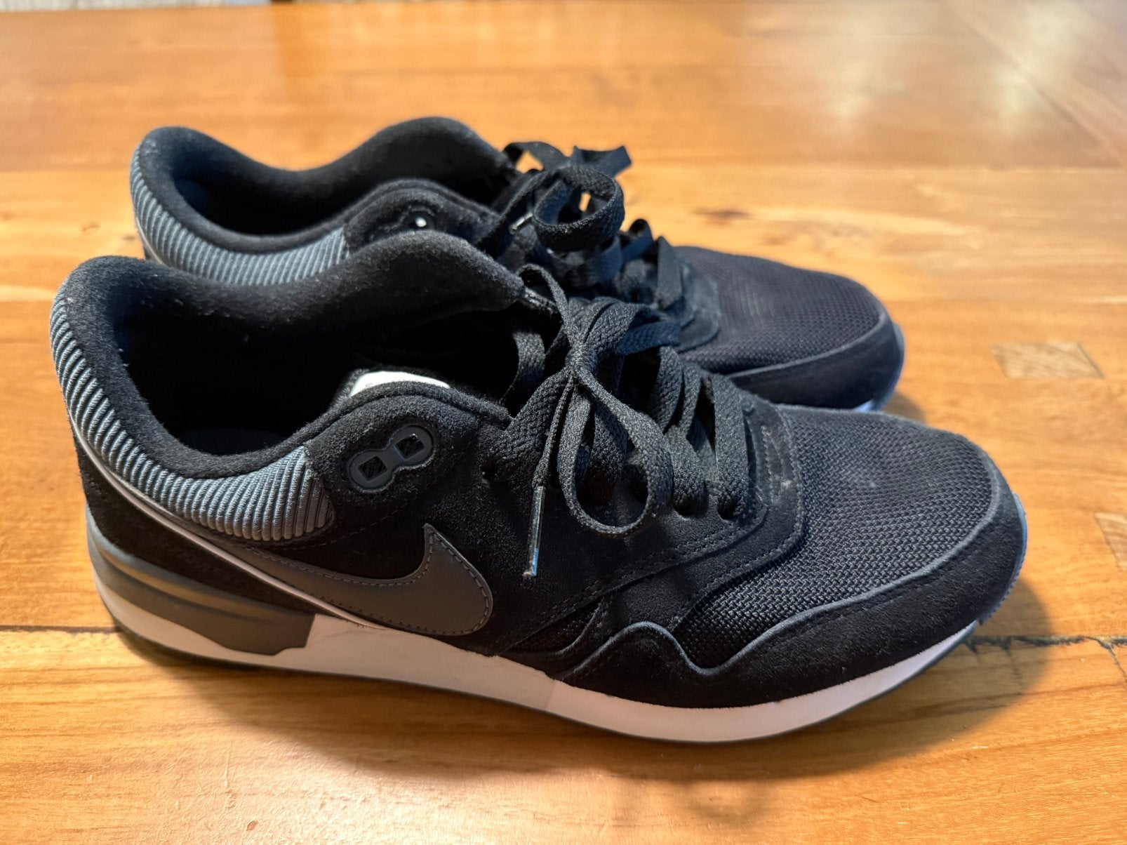 Nike Air Odyssey maat 42 nieuw en ongedragen, Ophalen of Verzenden, Nieuw, Hardloopschoenen, Nike