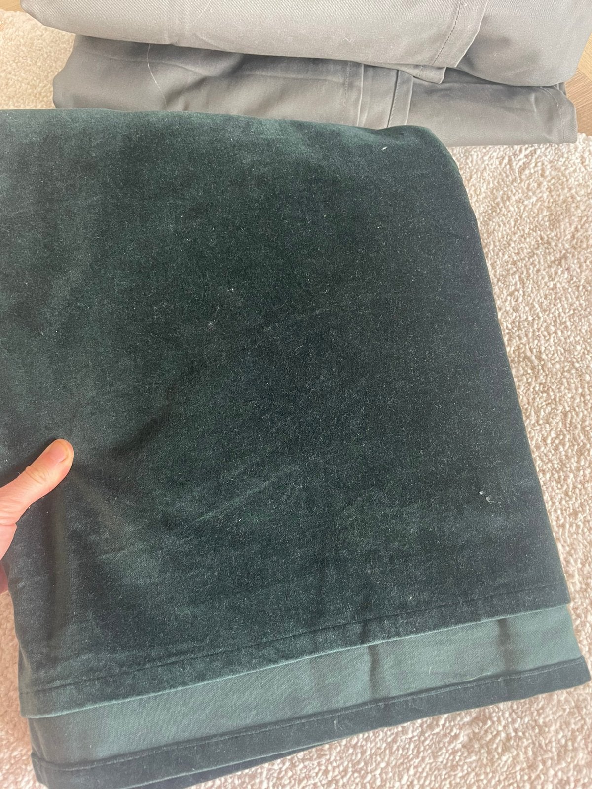 IKEA SANELA Velvet Curtains- –ca140  230 cm, Ophalen, Zo goed als nieuw