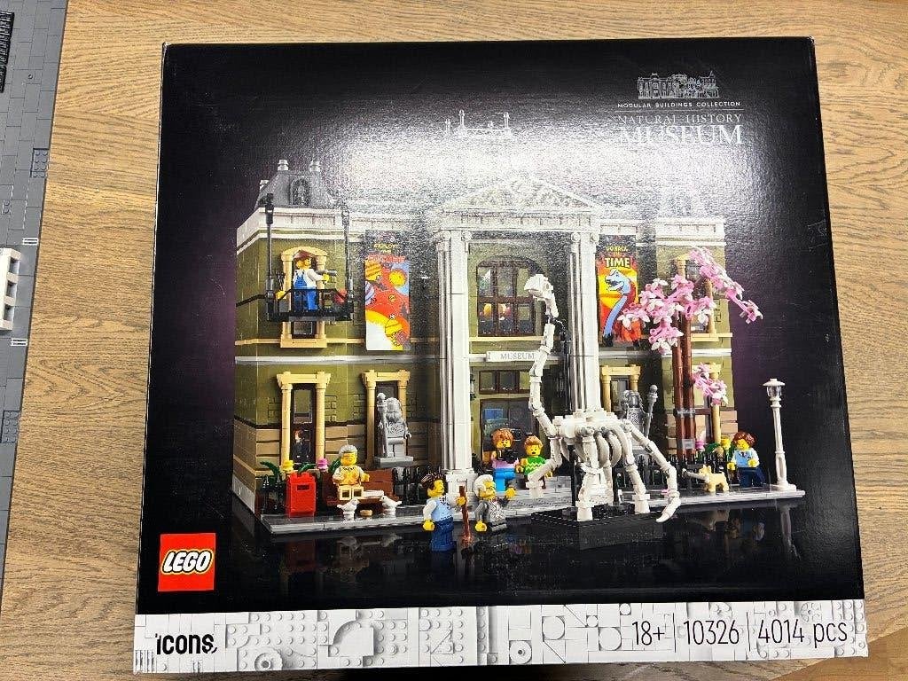 LEGO Icons 10326 Natuurhistorisch Museum (99,9% compleet), Gebruikt, Inclusief instructies, Lego, Ophalen of Verzenden