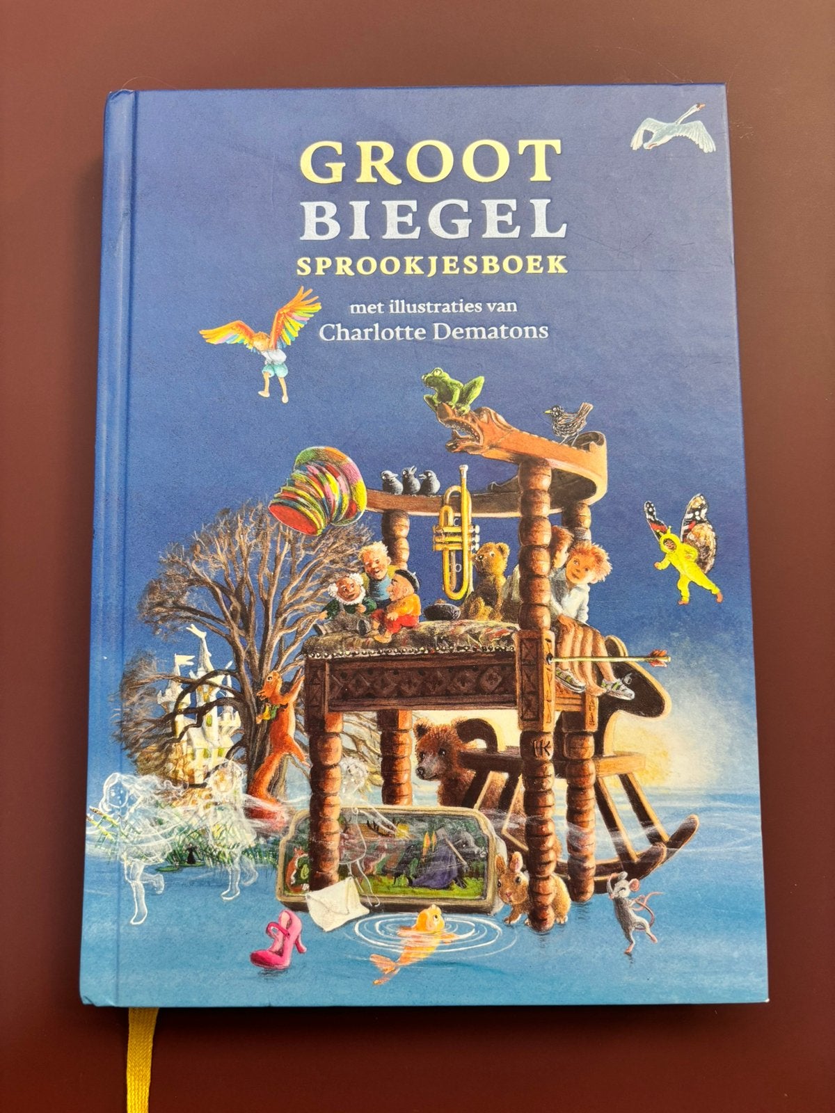 Groot Biegel Sprookjesboek – Charlotte Dematons – hardcover, Boeken, Ophalen of Verzenden, Zo goed als nieuw, Sprookjes