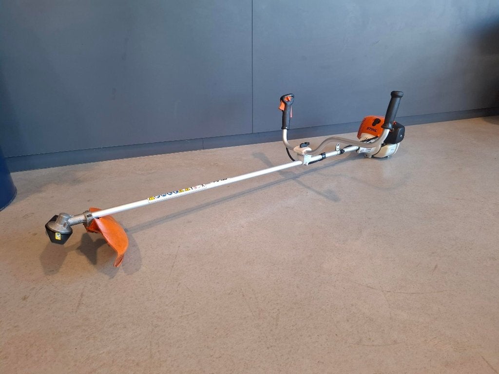 Gebruikte Stihl FS130 bosmaaier, Ophalen, Gebruikt, 10 tot 30 cm, Benzine