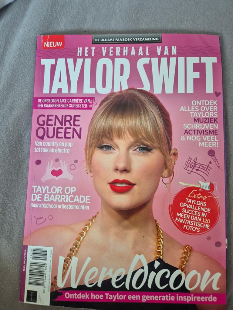 Blad over Taylor Swift - Collectors item, Ophalen of Verzenden, Gelezen, Muziek, Film of Tv