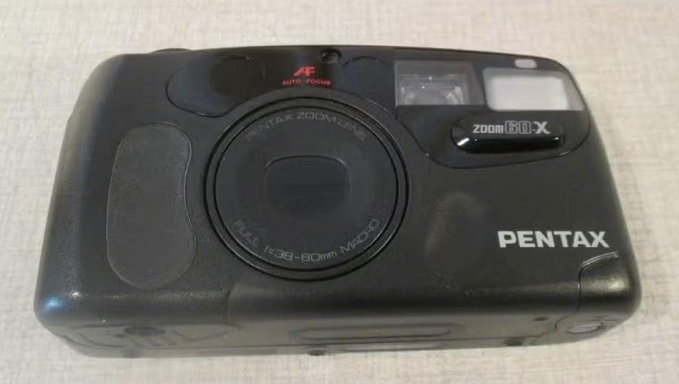 Vintage 35mm film camera - Pentax Zoom 60-x, Ophalen of Verzenden, Zo goed als nieuw, Compact, Pentax