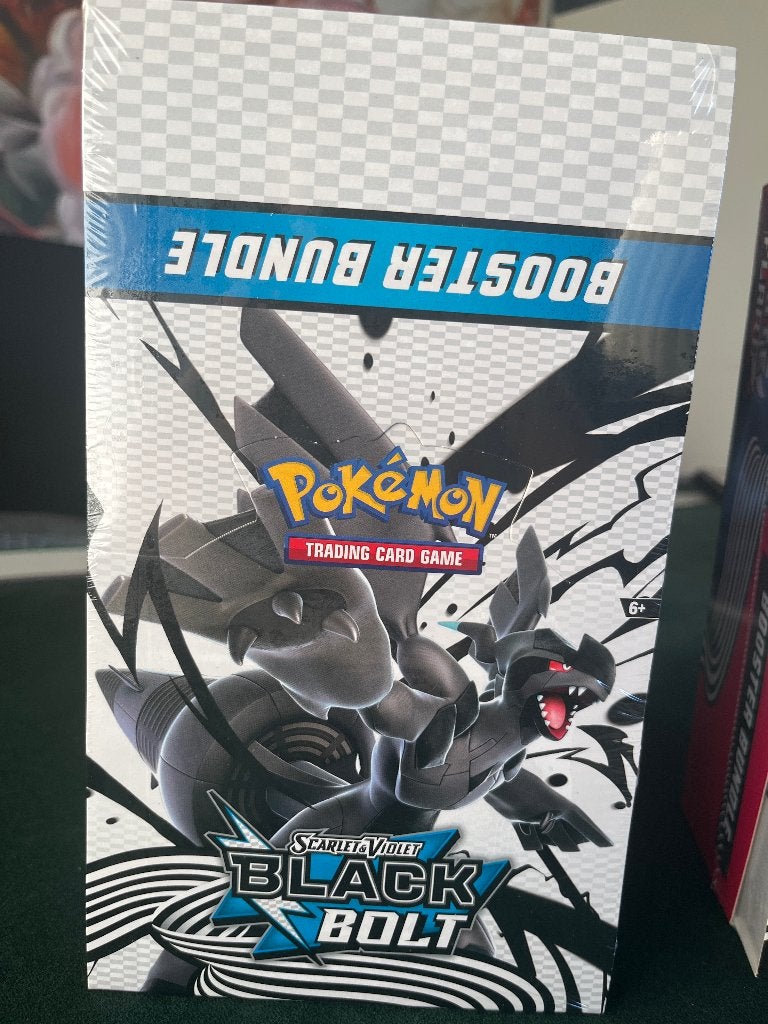 Black bolt & White Flare booster bundle display, Ophalen, Nieuw, Booster, Foil
