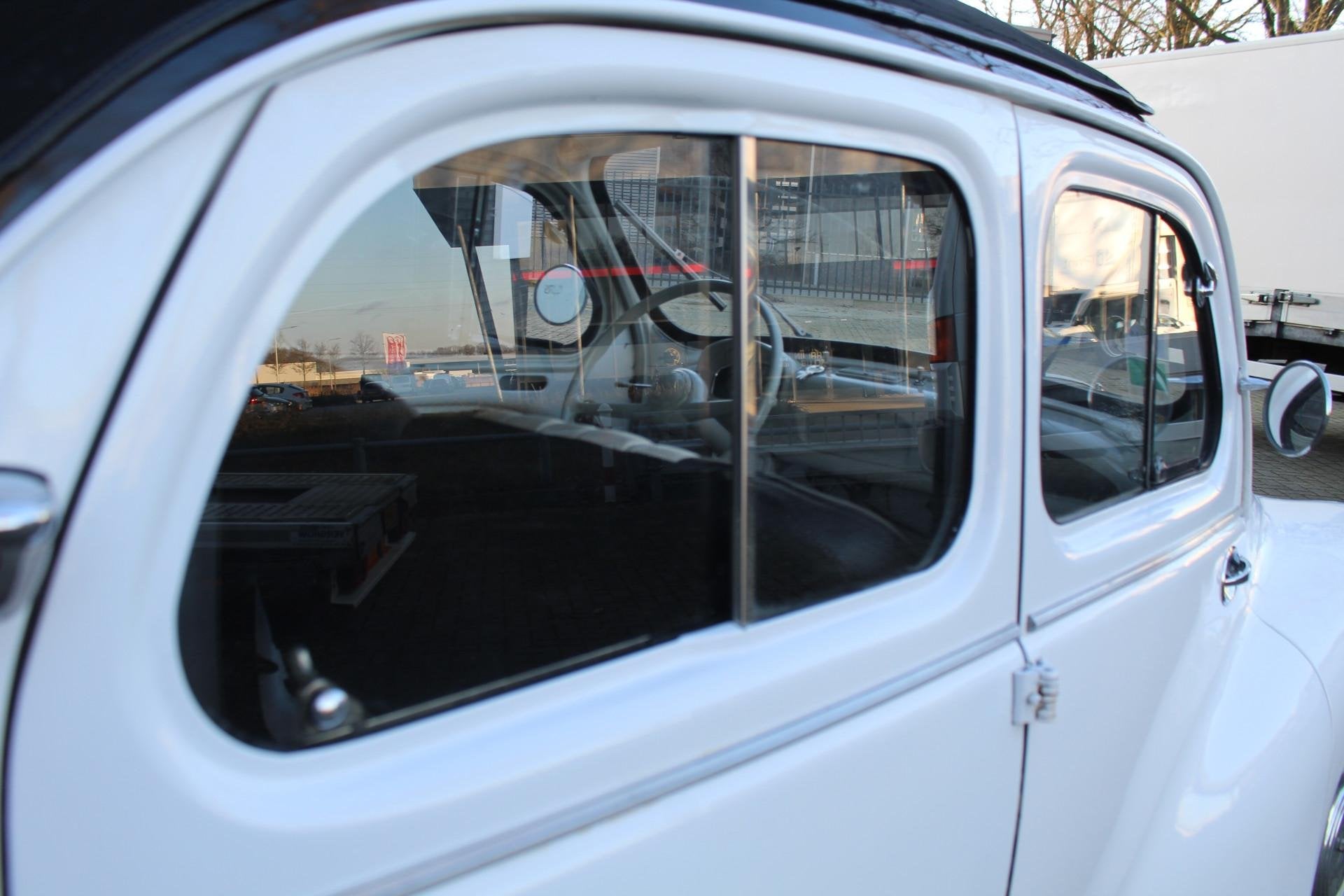 Renault 4 4CV Cabriolet GERESTAUREERD! UNIEKE AUTO!, foto 12