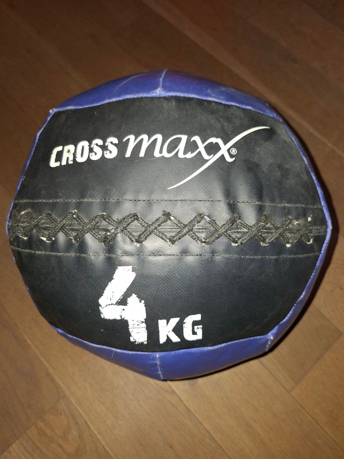 Crossmaxx Medicijnbal / Wall Ball 4 KG, Ophalen, Gebruikt, Benen, Medicijnbal