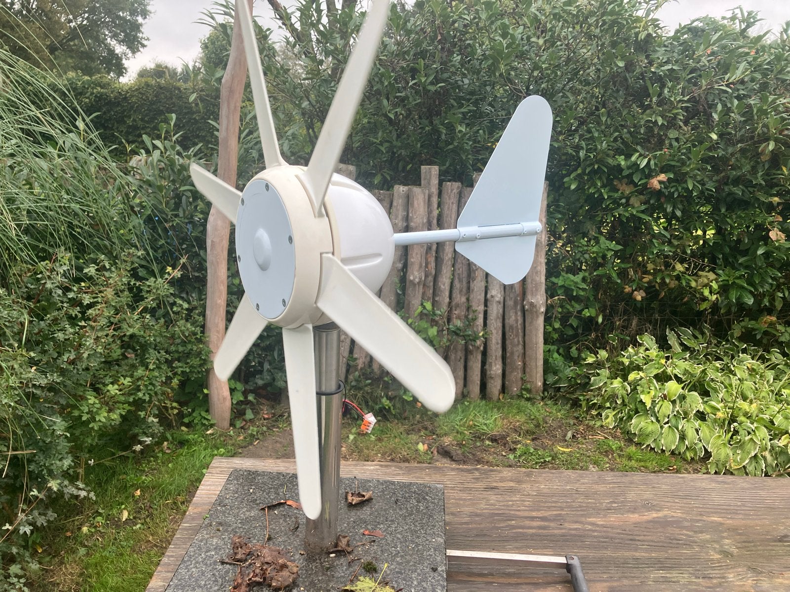 Windturbine Generator M-300 12/24v, Gebruikt