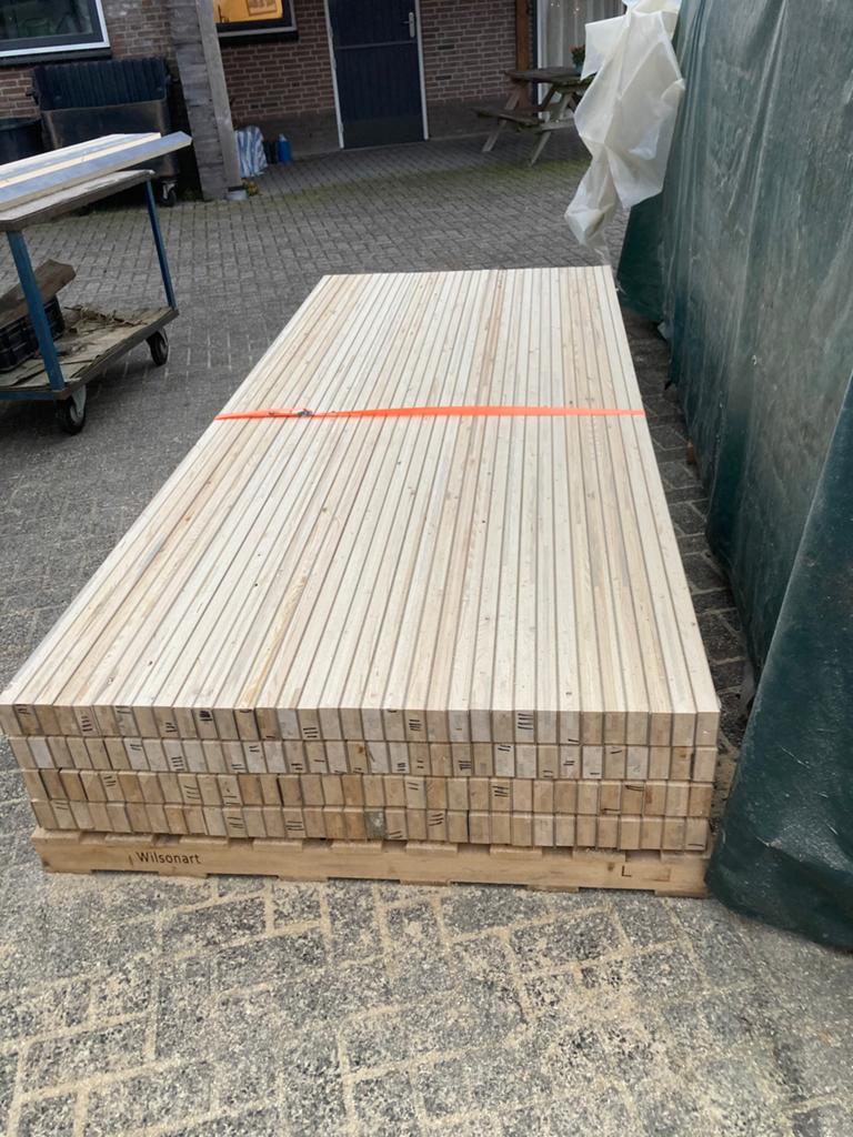 300 nieuwe rechte vuren balkjes 90 x 38 lang 305 cm., Doe-het-zelf en Verbouw, Hout en Planken, Ophalen, 25 tot 50 mm, Nieuw, 300 cm of meer