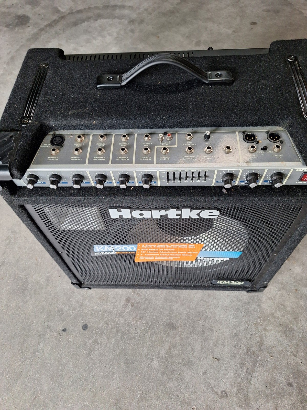 Hartke KM200 Keyboard Monitor met microfooningang, Ophalen, Zo goed als nieuw, Minder dan 500 watt
