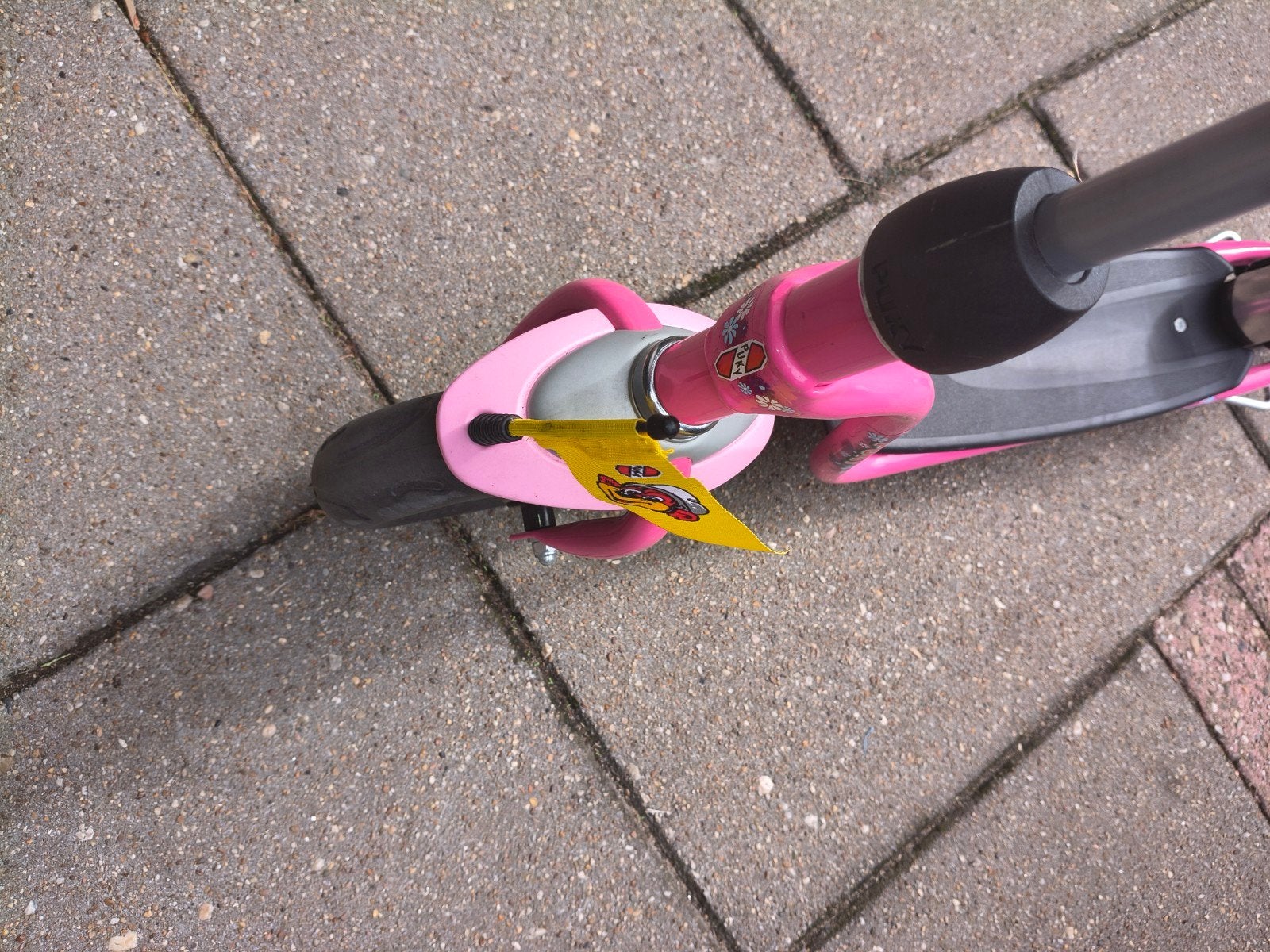 Puky roze kinderstep, Ophalen of Verzenden, Gebruikt, Gewone step, Onbekend